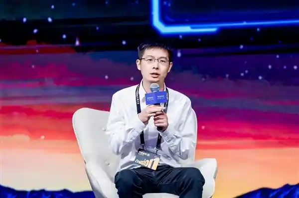 小轮子+机械臂引爆未来？宇树科技王兴兴：这一模式将加速落地