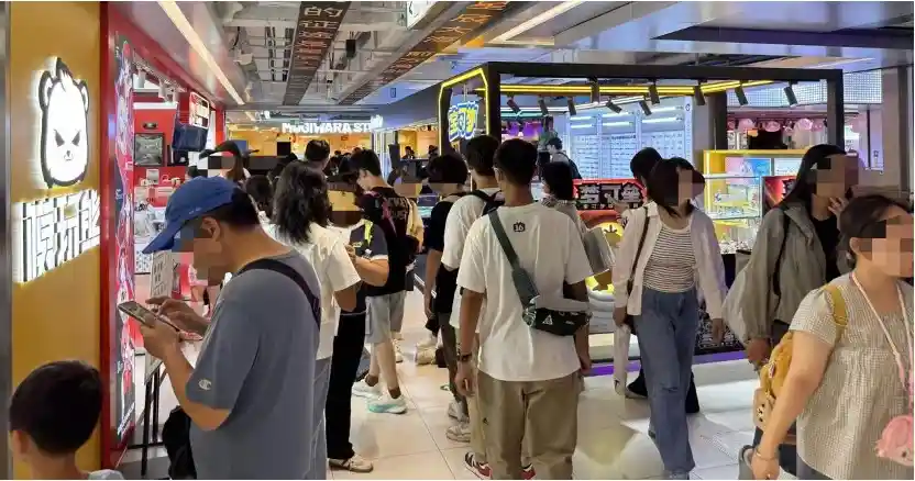 国庆首日上海游客激增18.5%，二次元经济引爆出行热潮