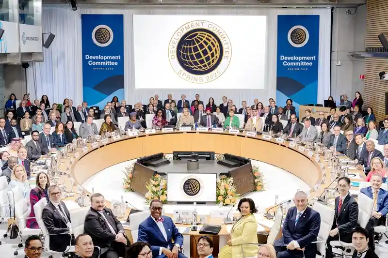 财政部部长蓝佛安：中国将火力全开，重磅推出积极有为的宏观政策力保全年增长目标！