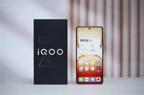 性能爆表仅需1700元！iQOO Z10 Turbo Pro图赏：千元机中的旗舰担当