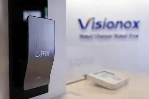 维信诺SID 2025黑科技：屏幕消失与进化，重新定义智能家居交互未来