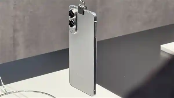 《轻薄旗舰新标杆！三星Galaxy S25 Edge骁龙8配置曝光：5月13日震撼发布》