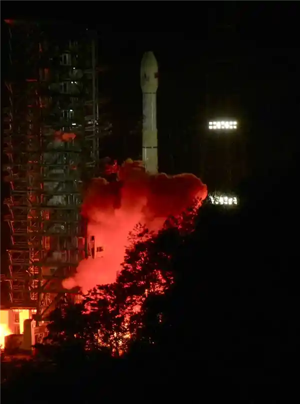 天问二号启程！中国最长航天任务拉开序幕，探索火星新征程