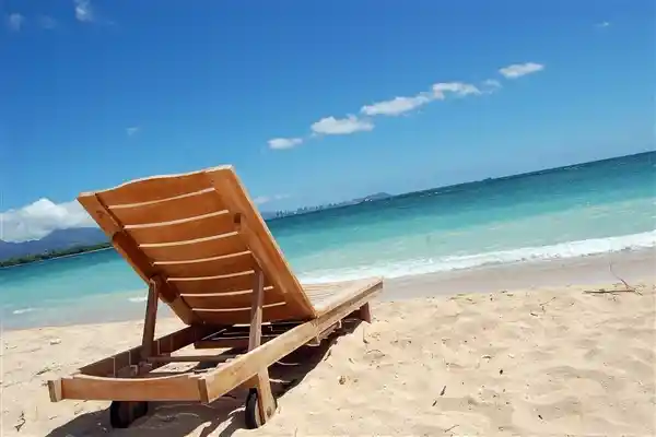 《再战19天，端午小长假说来就来！三天假期不调休，高速通行依然不免费》