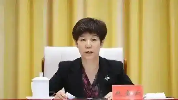 家庭腐败惊爆！女老虎赵金云涉嫌严重违纪被依法逮捕