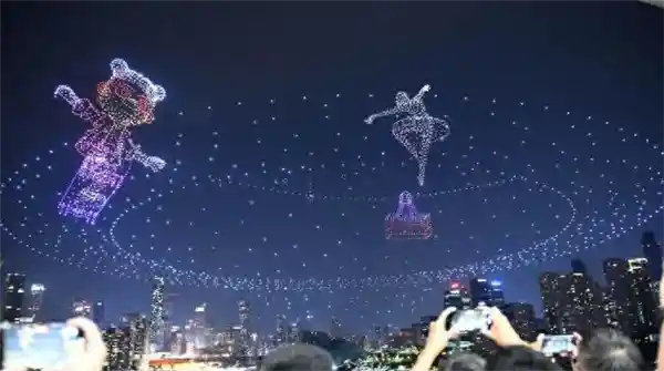 闪耀山城！重庆无人机灯光秀以11787架震撼刷新吉尼斯世界纪录