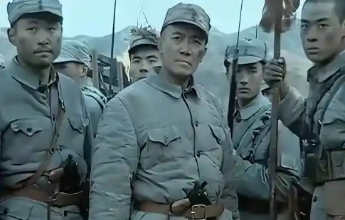 《亮剑》原班人马20年后重聚！短剧定档8月上线字节红果