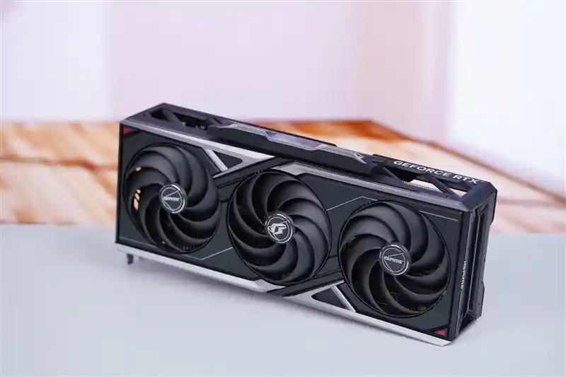 性能炸裂！七彩虹iGame RTX 5090 D Vulcan OC 24GB首测震撼发布：碾压5080高达50%，性价比巅峰降临