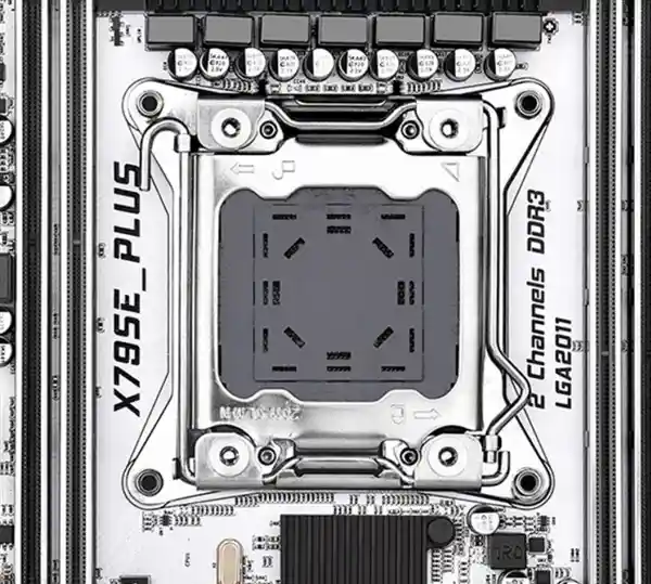 Intel下一代Nova Lake处理器插座再升级，双拨杆压合技术带来更平整体验！